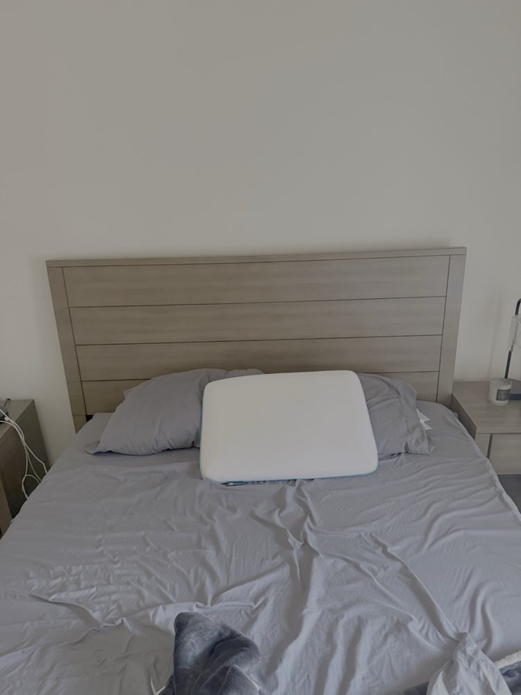 Queen Platform Bed Frame with Headboard + Pillows/Bedding photo 3