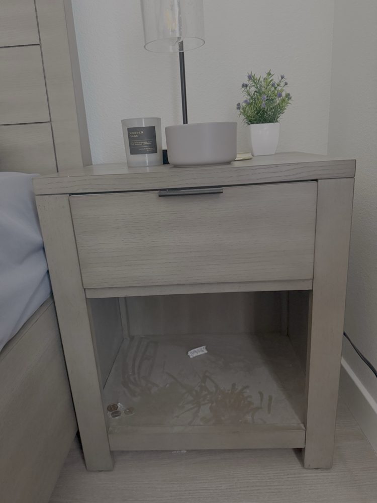 Pair of Matching Nightstands photo 6