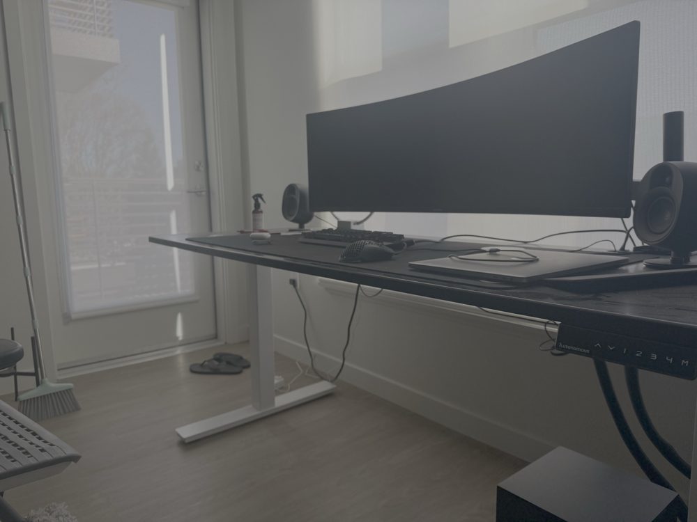 Autonomous Electric Standing Desk photo 13